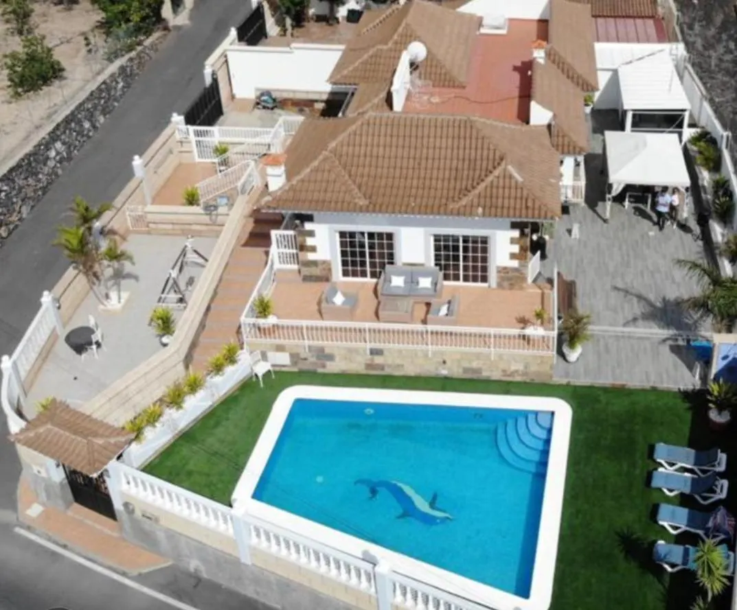 Villa Gaelca アロナ