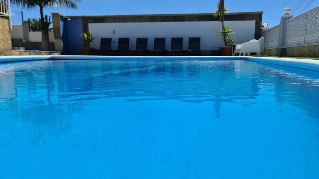 Villa Gaelca アロナ