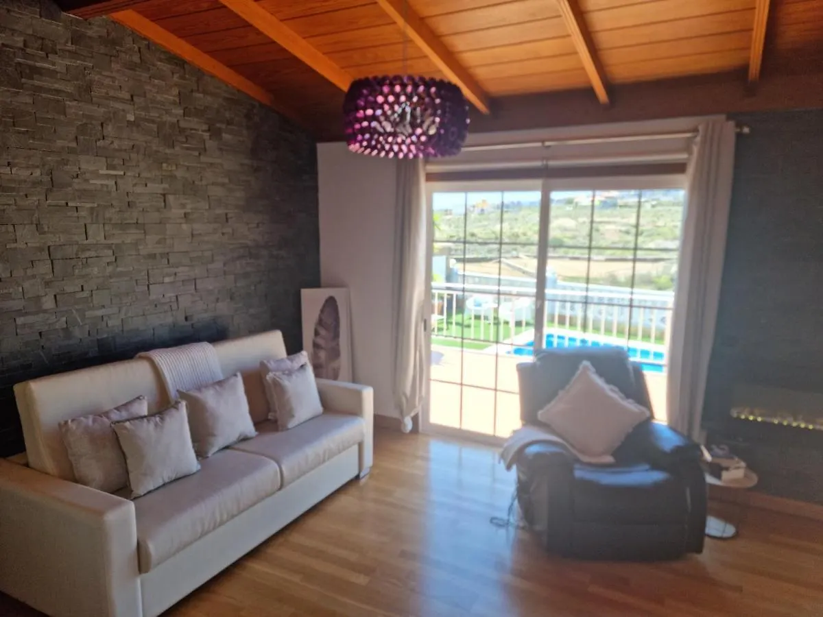 Villa Gaelca アロナ スペイン